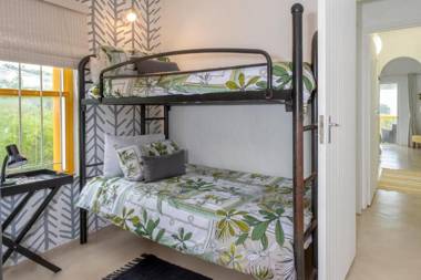 Santorini Kallisti 21 - Max 4 adults and 2 children - Family Only