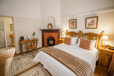 Excelsior Manor Guesthouse