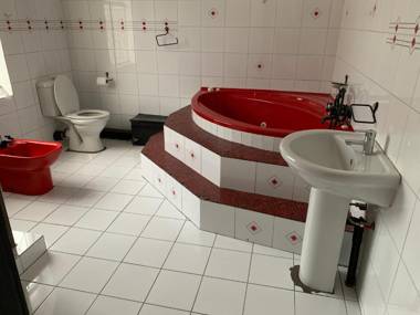 Brackendowns guest star