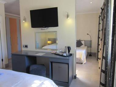 La Roche Guest House