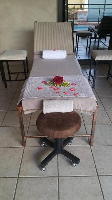 Crystal Rose Lodge & Spa