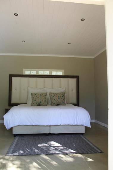 Mount Shekinah Country Hotel