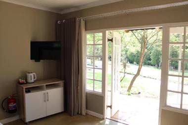 Mount Shekinah Country Hotel