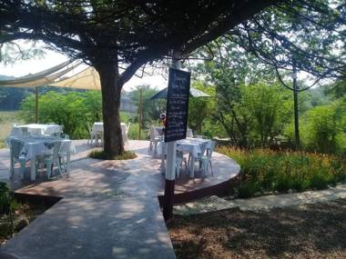 Three Bridges Restaurant Pub and BnB