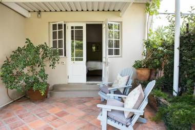 The Habit Guesthouse