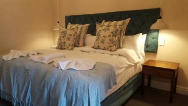 The Nottingham Road Hotel