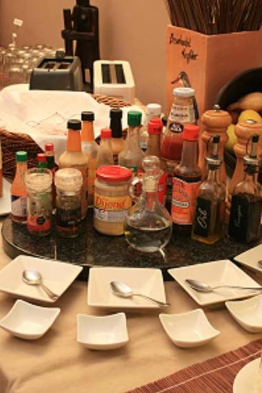 Thatchings Guest House