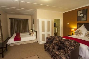 Thatchings Guest House