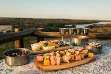 Mopane Bush Lodge