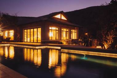 Valley Lodge - Babanango Game Reserve