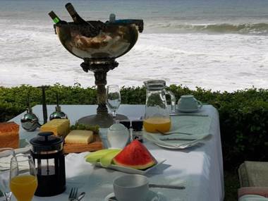 Tropical Beach Boutique Guesthouse