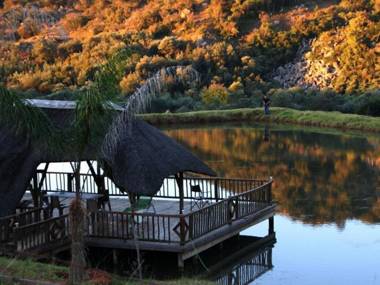 Emahlathini Guest Farm Guest House