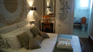 Cunningham Cottage Guest House