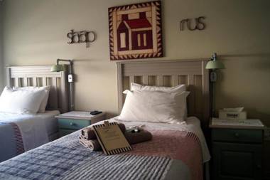 Homestead Guesthouse and Coffee Shoppe