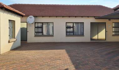 Moy Invest Holdings Bohlale