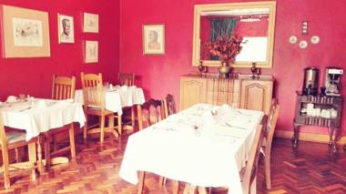 The Riverhouse Guesthouse