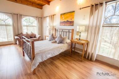 Just Tiffany Guesthouse