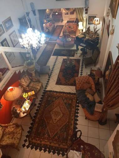 Michael-Angelo Guest House