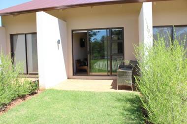 Esther's Country Lodge