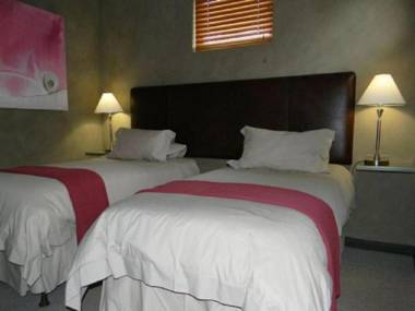 Stonehill River Lodge