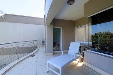 San Maarten 12 - FAMILY ONLY