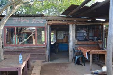 Joy River Backpackers