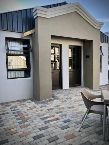 Modern Goldfields Apartments