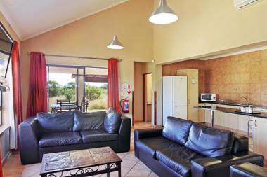 Monateng Safari Lodge