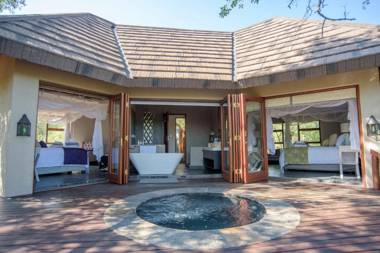 Kusudalweni Safari Lodge & Spa