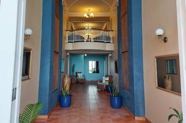 First Group Brookes Hill Suites