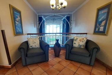 First Group Brookes Hill Suites