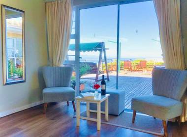 Dolphins' Playground Beachfront B&B