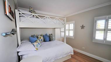 28 Roche Bonne Avenue