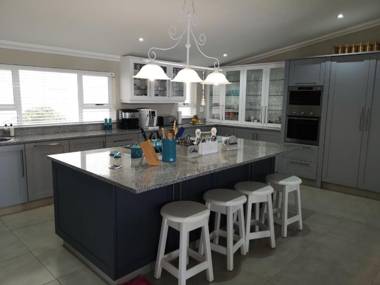 Shabby View Beach House