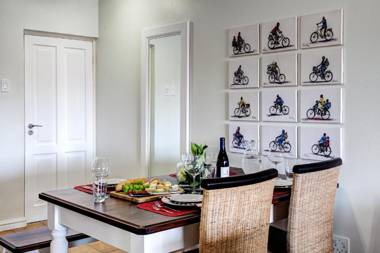 Illovo Beach Apartments at La Mer