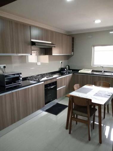 Exclusive 4 bedrooms close to university of Zambia