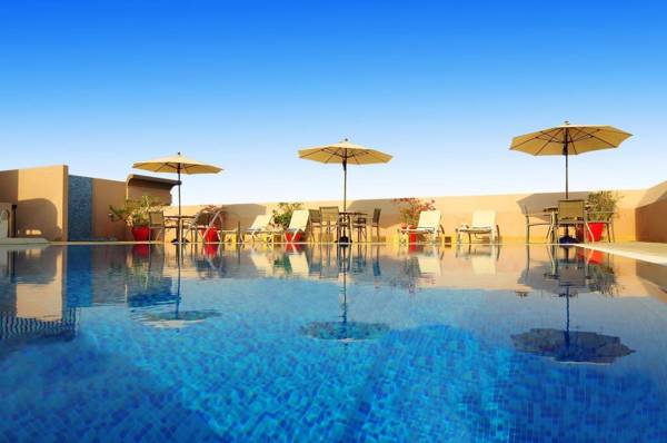 Golden Tulip Al Barsha Hotel