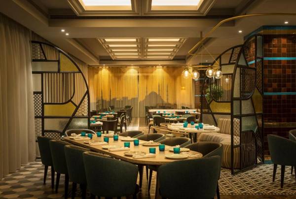 Sheraton Mall of the Emirates Hotel Dubai