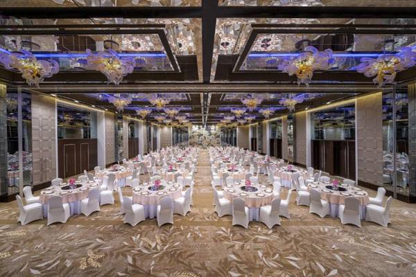 Hyatt Regency Dubai Creek Heights