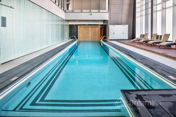 Dream Inn Apartments - Index Tower