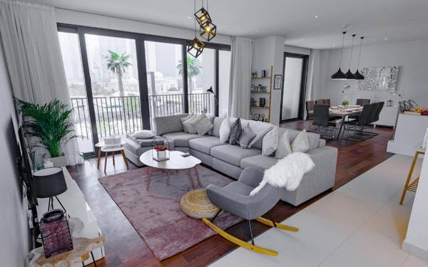 FAM Living - City Walk Mall