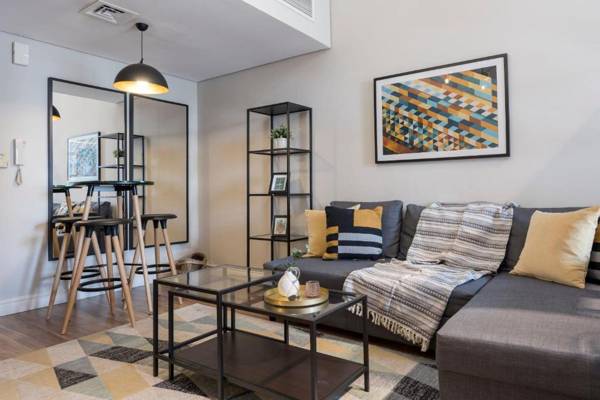 GuestReady - Industrial Chic