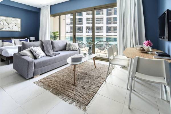 Enticing Studio in Dubai Marina - next to Beach!