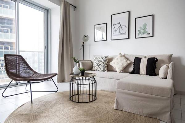 Luxury apartment with Dubai Marina views