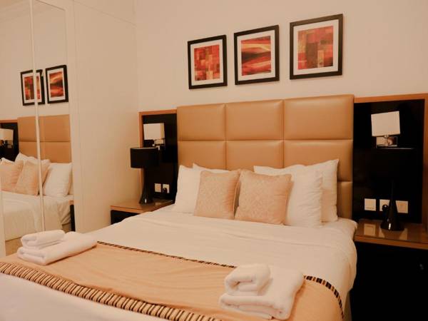 Signature Holiday Homes - Luxury 2BHK in Capital Bay Tower B