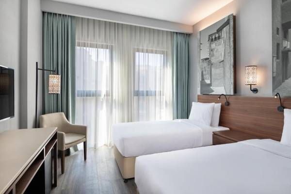 Super 8 by Wyndham Dubai Deira