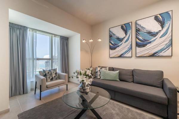 Stylish Apt with Incredible Views on Dubai Marina