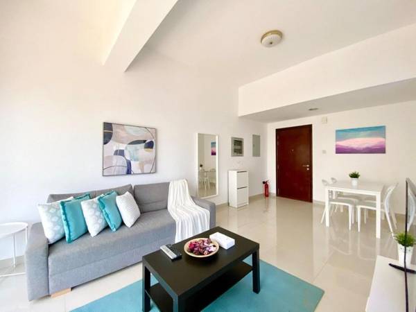 Fancy Panoramic Sea View Apt with Balcony