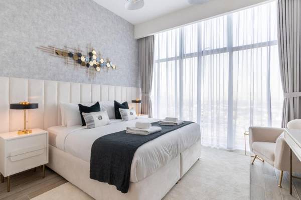 GuestReady - Black Lux Orchid