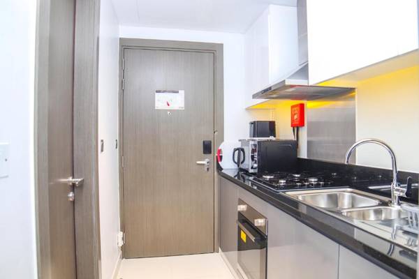 Signature Holiday Homes - Deluxe Studio Apartment in Business Bay